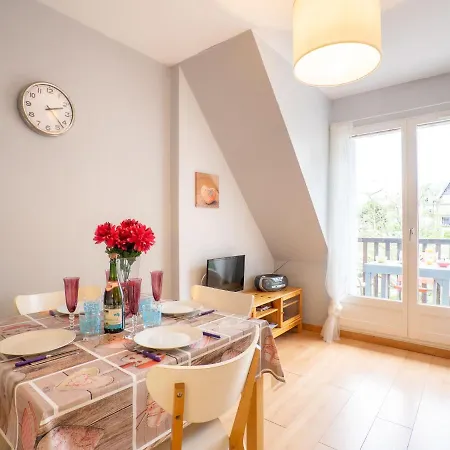 Fleur Marine-13 By Interhome Apartman